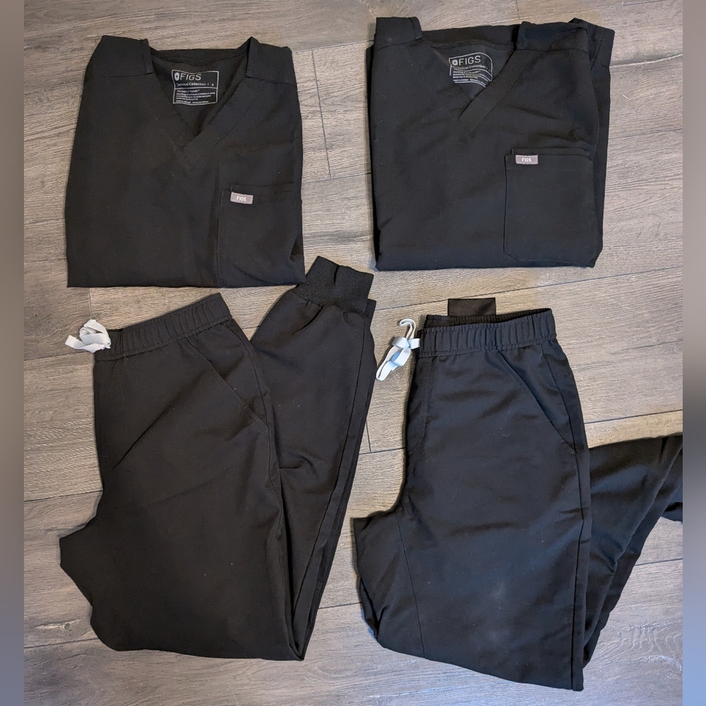 FIGS Jogger Scrub Sets